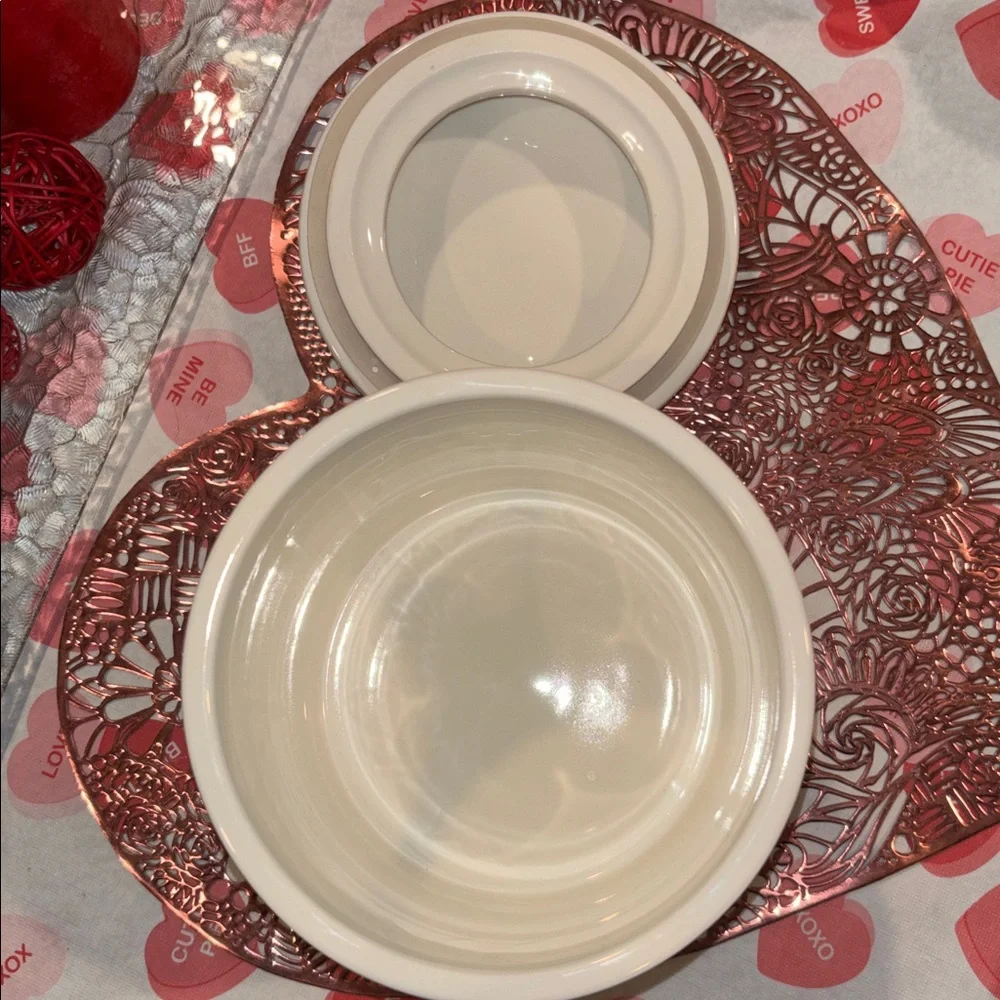 Crate & Barrel Joan Anderson Holiday Cookie Jar